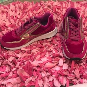 Brooks pink & gold cross trainers